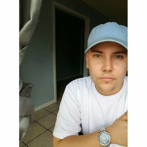 Meet your Posher, Cameron